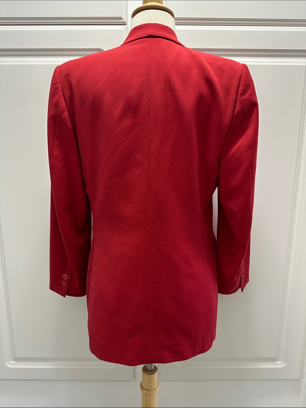 Burberrys' Vintage Logo Red Blazer - Picture 3 of 12